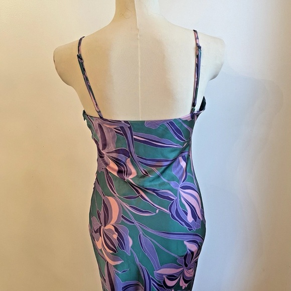 House of Harlow Long Satin Slip Dress Ruched Floral Purple Green Iris Small - Picture 5 of 9